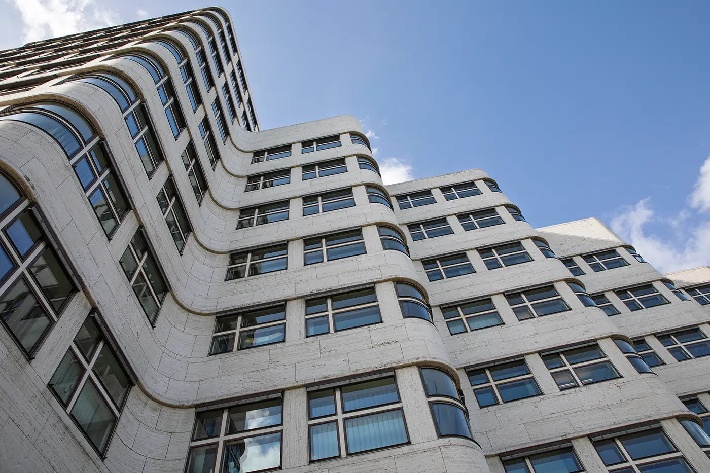 Shell-Haus in Berlin von Emil Fahrenkamp